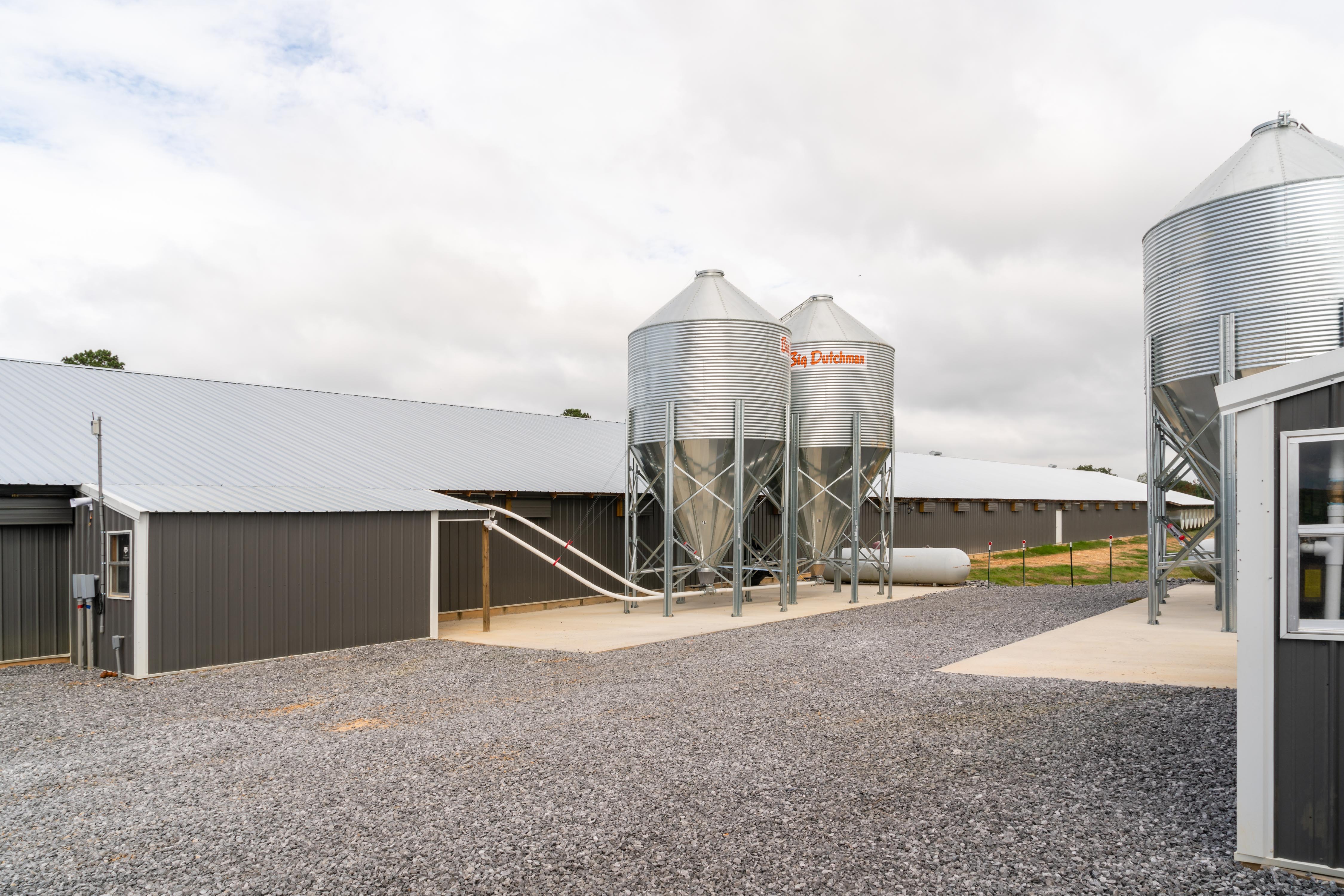 Flexvey® Auger Flex Auger System Feed Storage Bins Big Dutchman